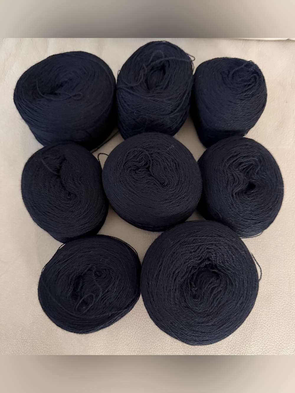 Black cashmere/wool 50/50 yarn #knitting #wool
8 pieces